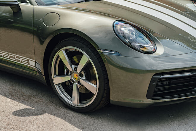 Porsche Exclusive Manufaktur 911 Porsche Carrera S pneu