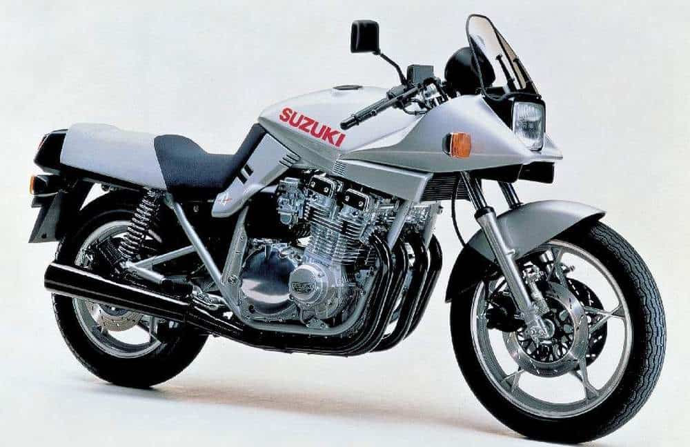 Suzuki GSX-S1100S Katana